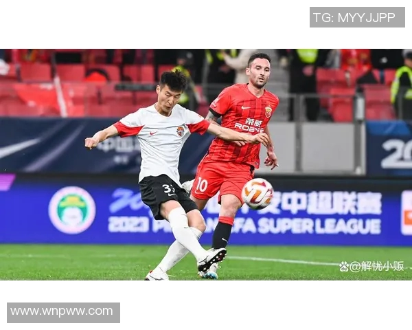 中超扑点李昊展现超强心理素质助球队逆转胜利的精彩瞬间