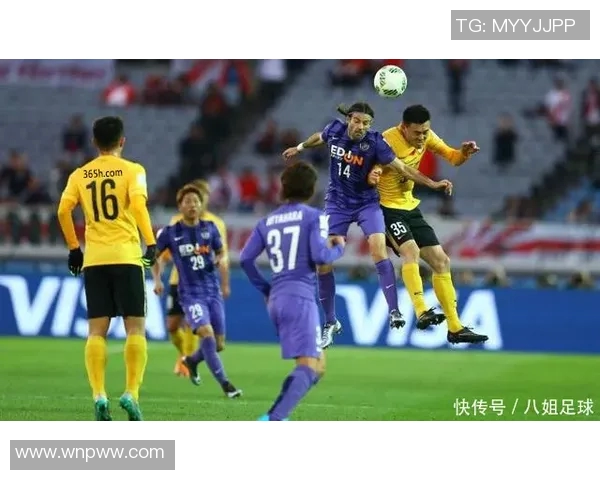 中超赛场吴曦再创佳绩助球队夺冠展现领袖风范