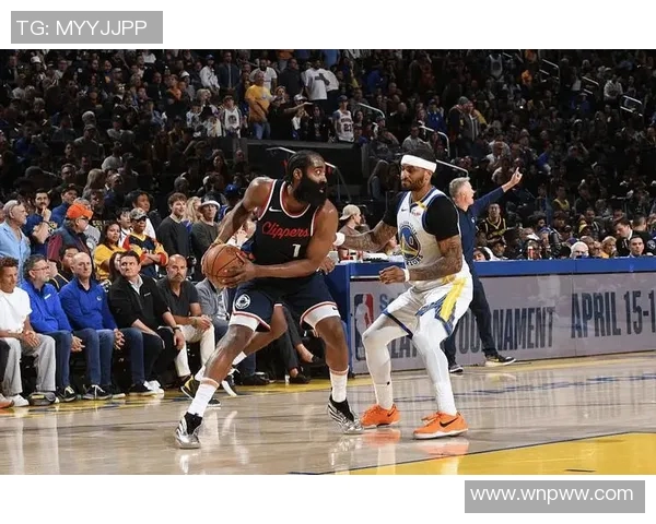 凯尔特人大胜黄蜂,提前锁定东部第四 凯尔特人大胜黄蜂,提前锁定东部第四